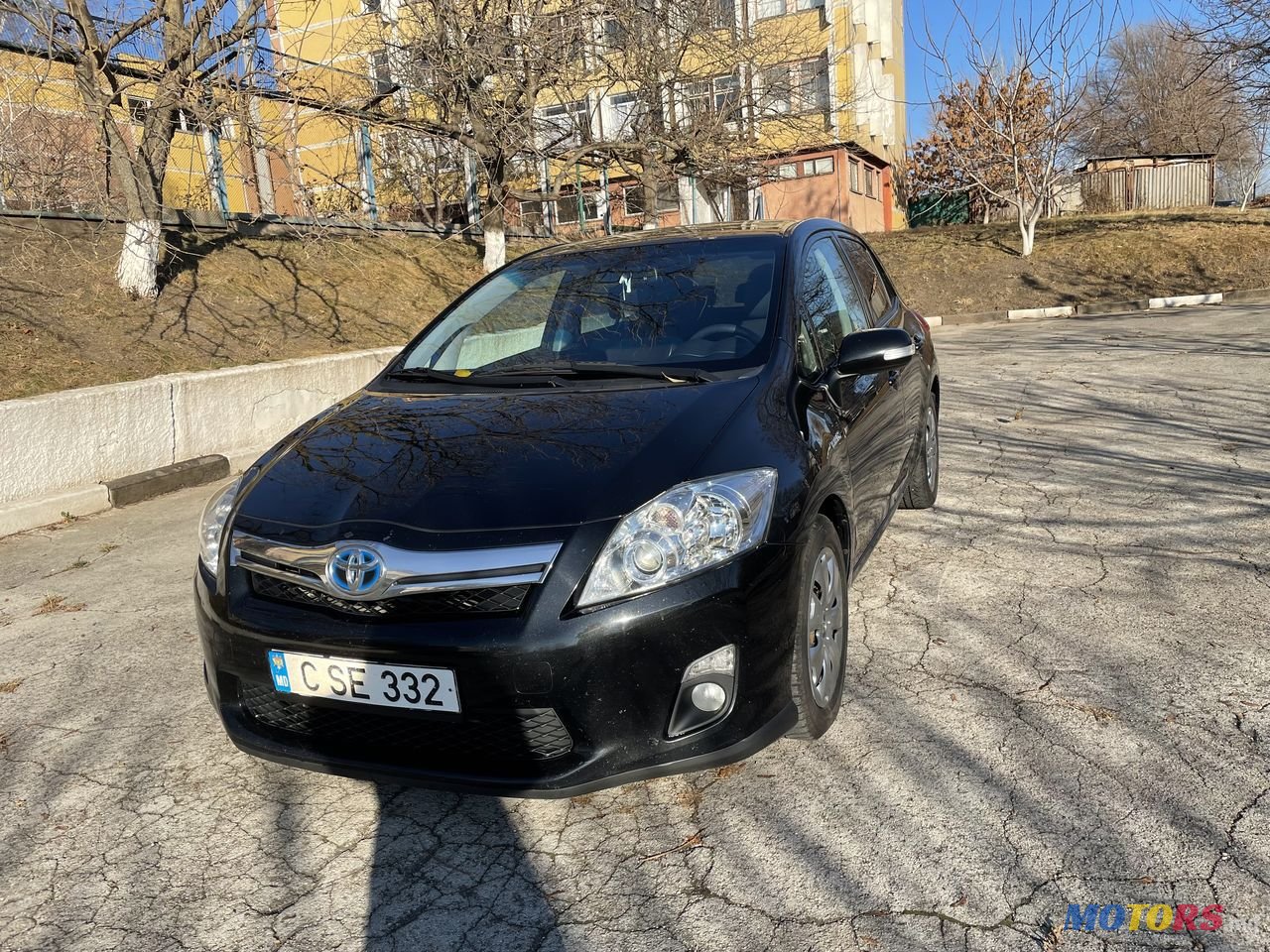 2011' Toyota Auris photo #1