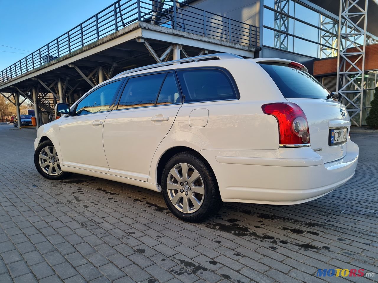 2007' Toyota Avensis photo #1