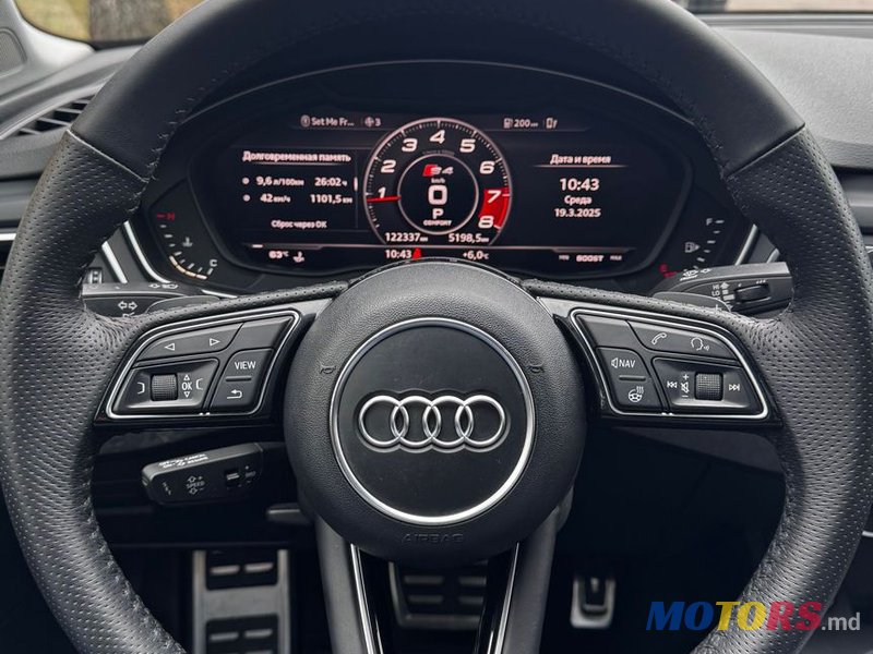 2016' Audi A4 photo #6