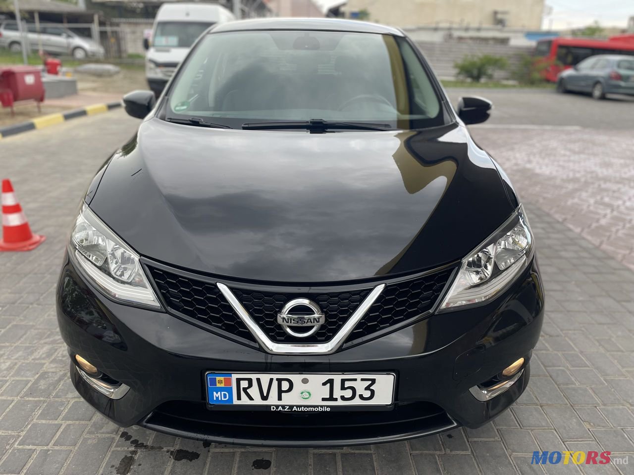 2016' Nissan Pulsar photo #2