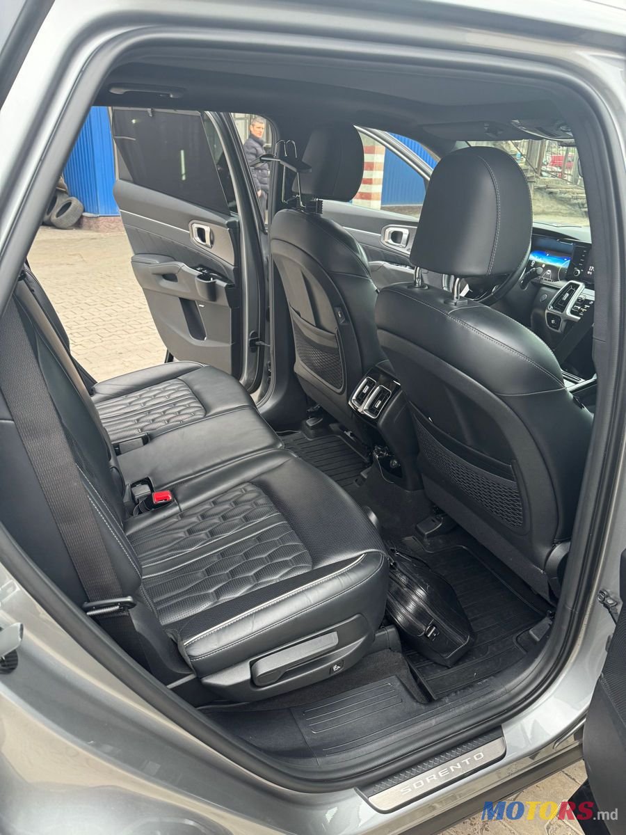 2020' Kia Sorento photo #6