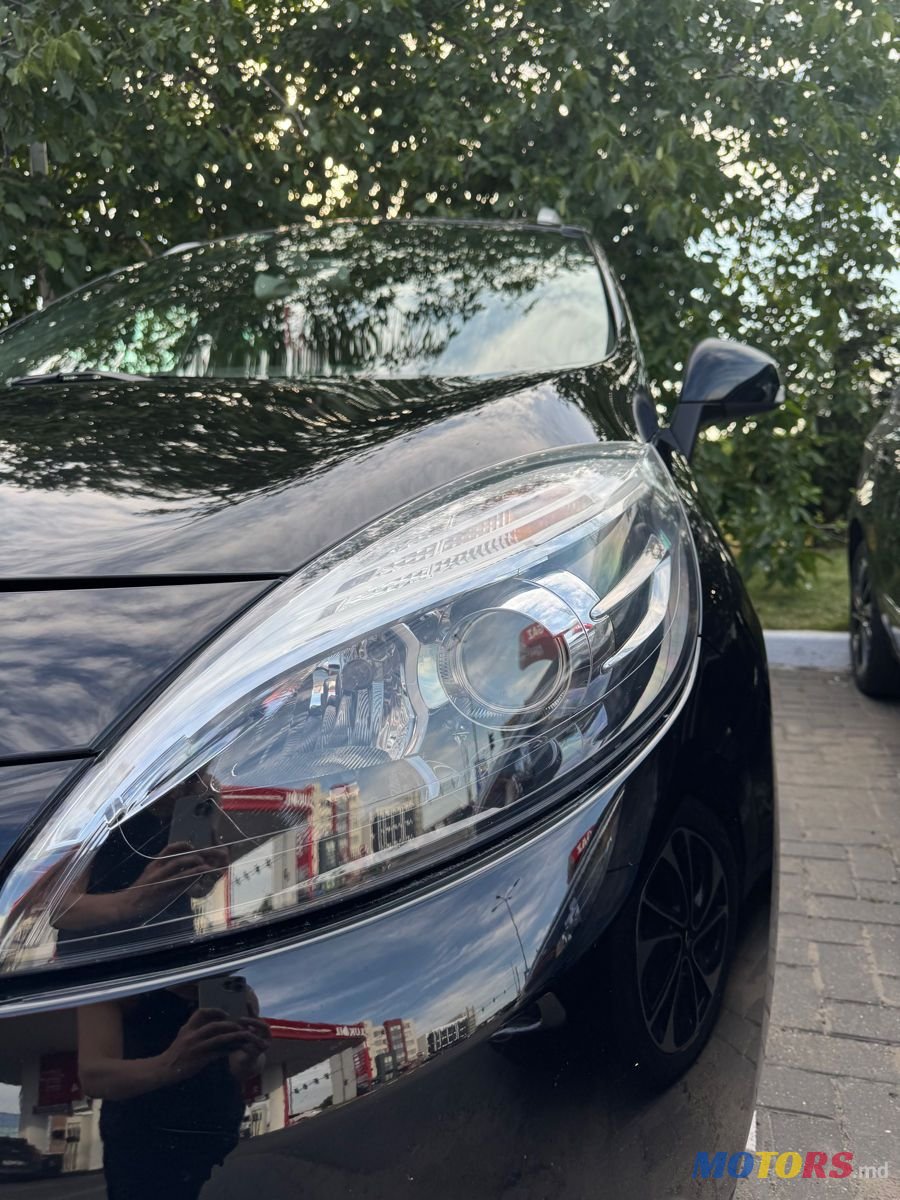 2016' Renault Grand Scenic photo #4