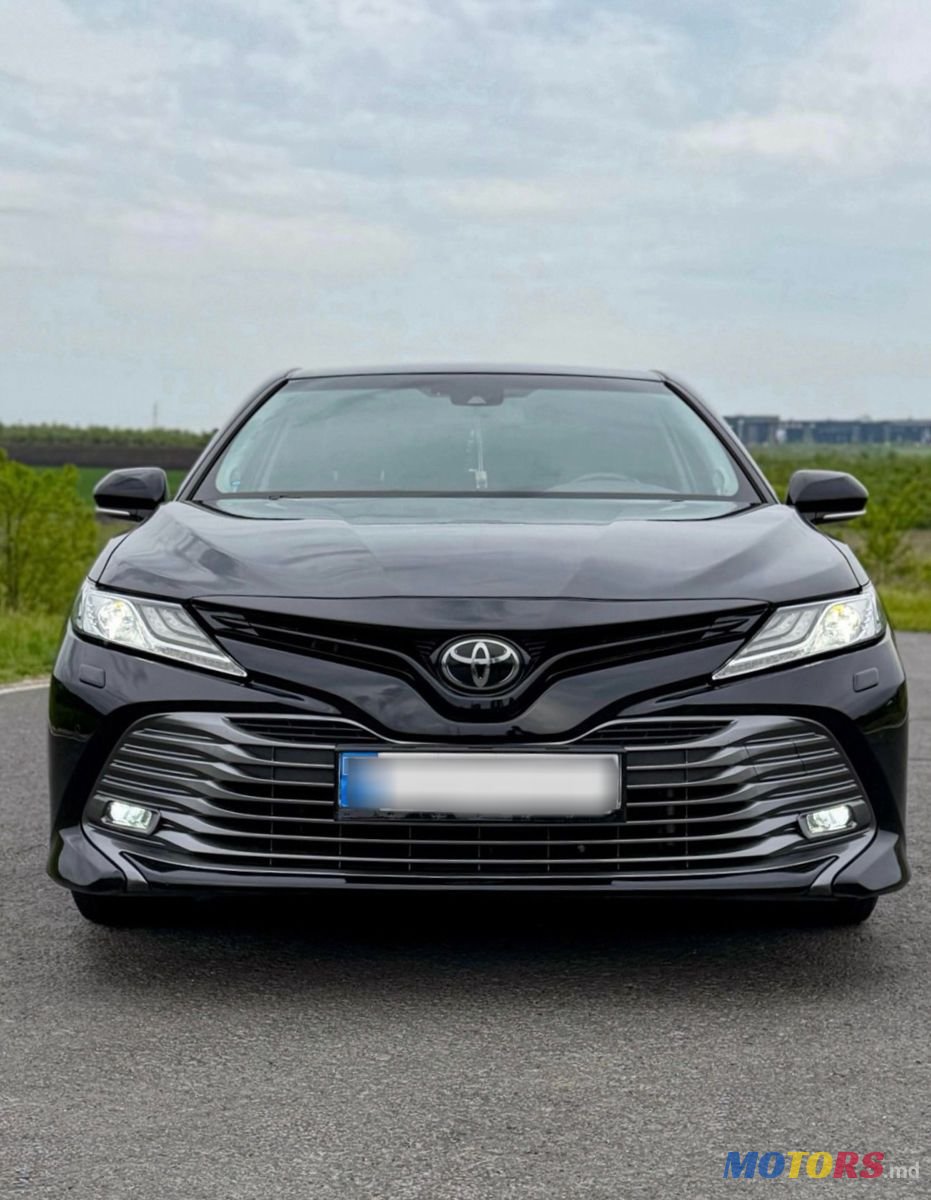 2018' Toyota Camry photo #3