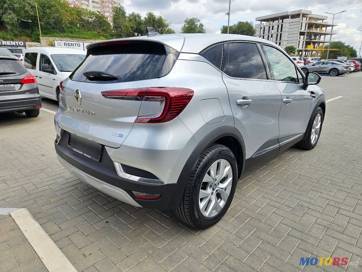 2021' Renault Captur photo #2