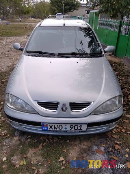 2001' Renault Megane photo #1