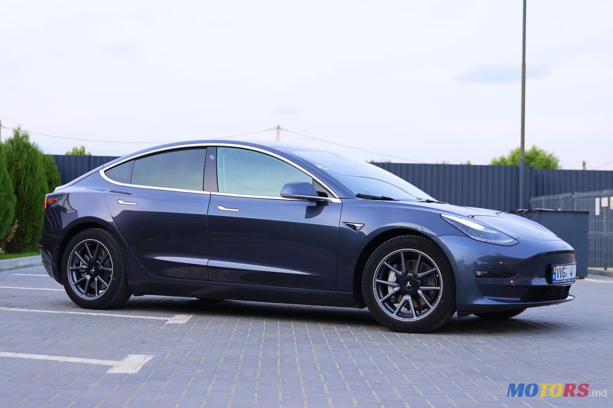 2019' Tesla Model 3 photo #2