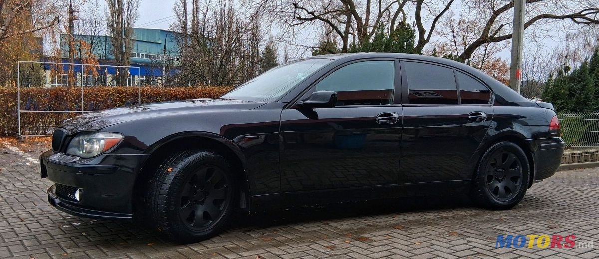 2003' BMW 7 Series photo #2