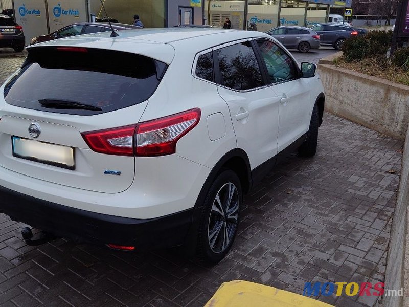 2015' Nissan Qashqai photo #6