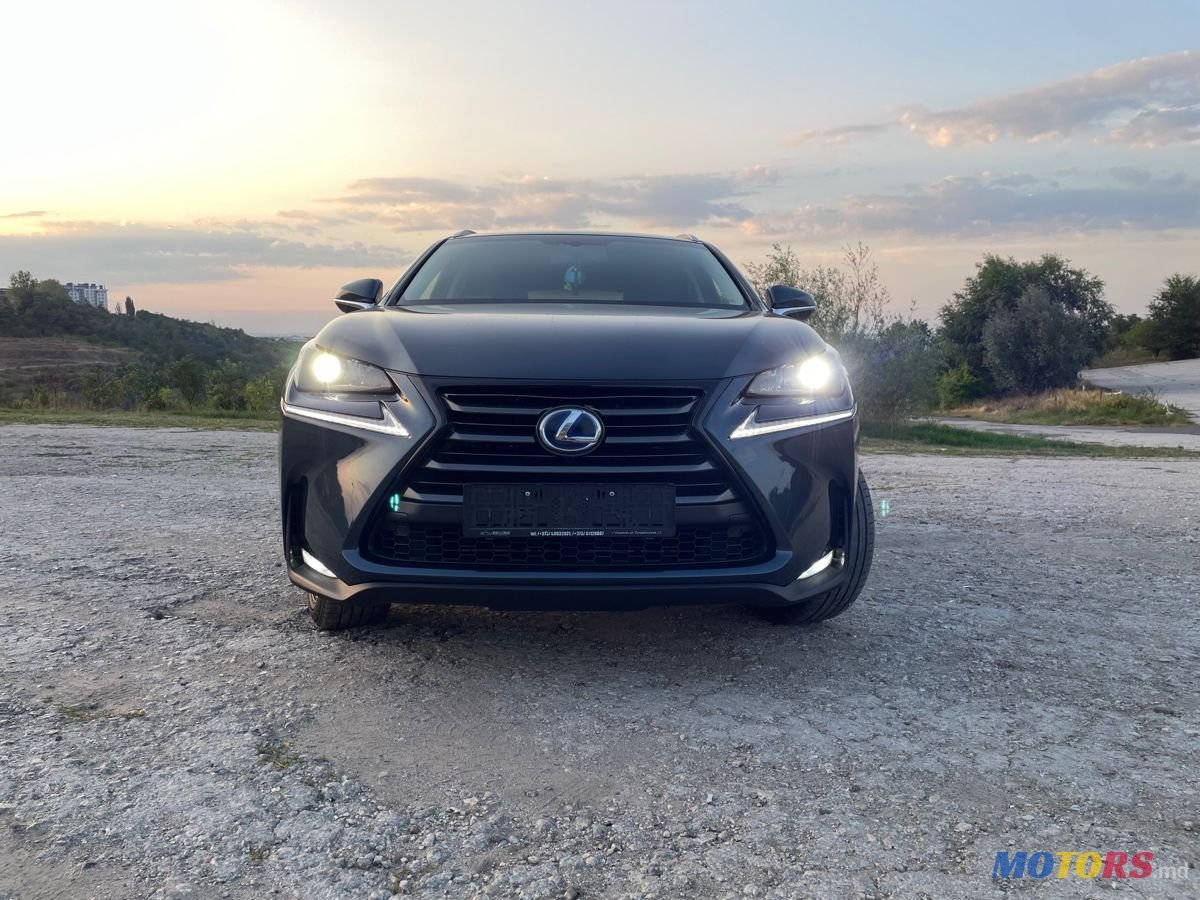 2015' Lexus Nx Series photo #2