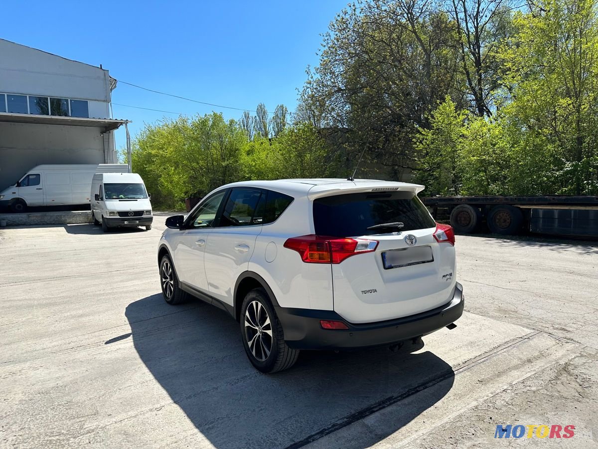 2014' Toyota RAV4 photo #3