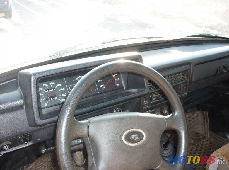 2002' ВАЗ Niva 4X4 photo #5