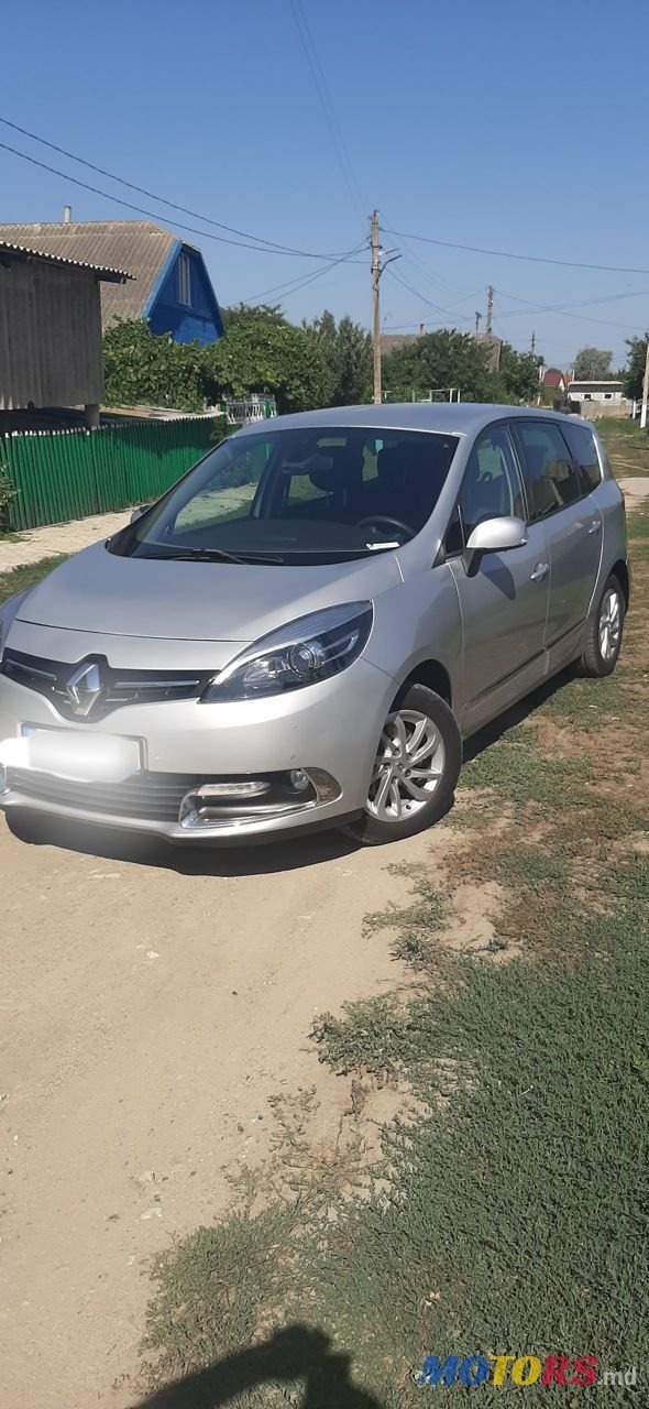 2016' Renault Grand Scenic photo #2