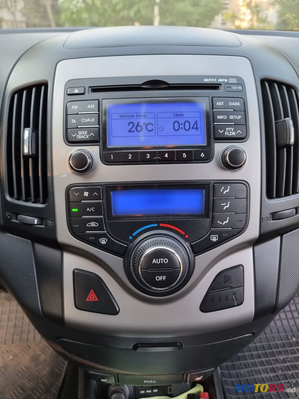 2011' Hyundai i30 photo #6