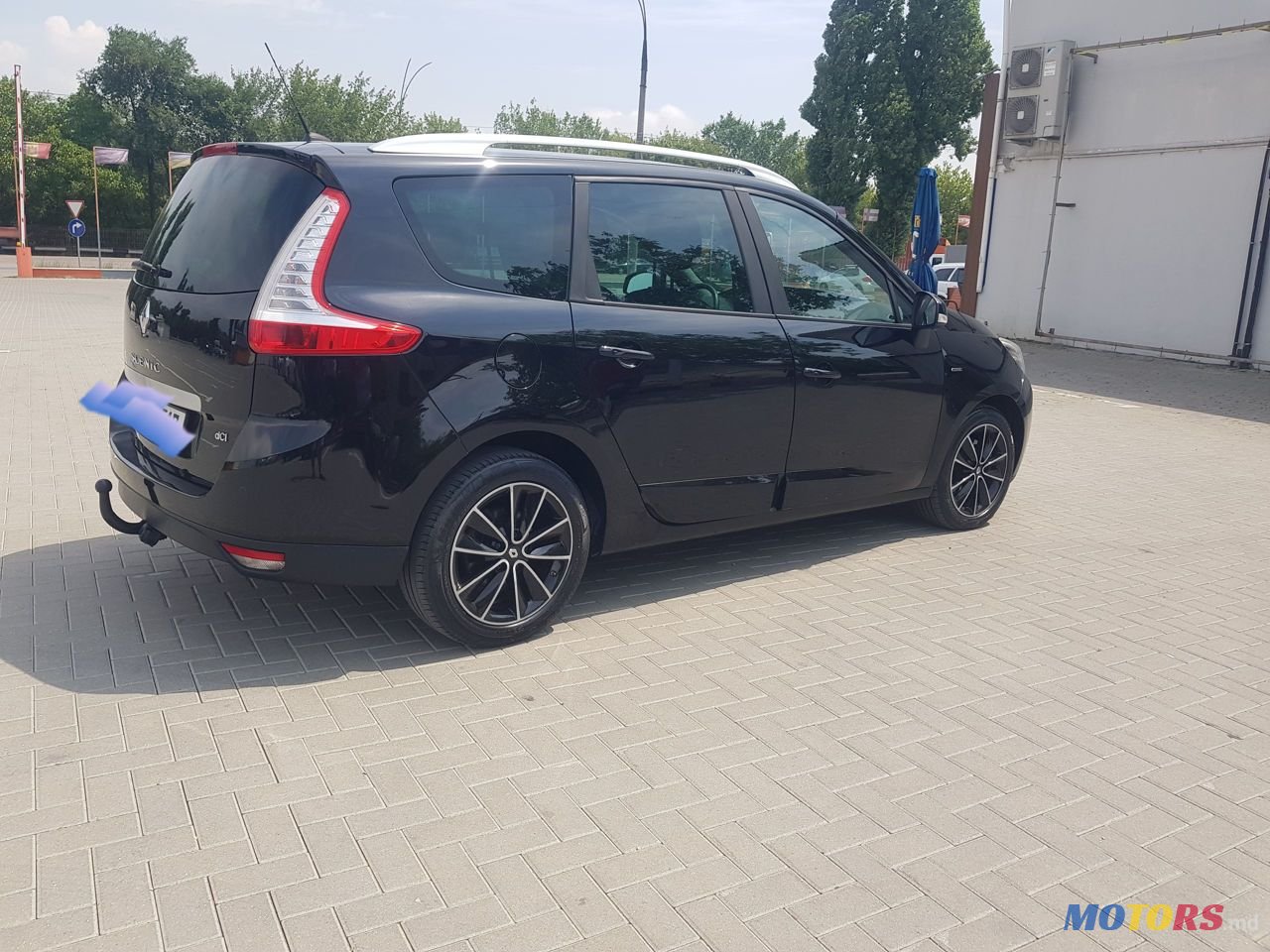 2015' Renault Grand Scenic photo #4