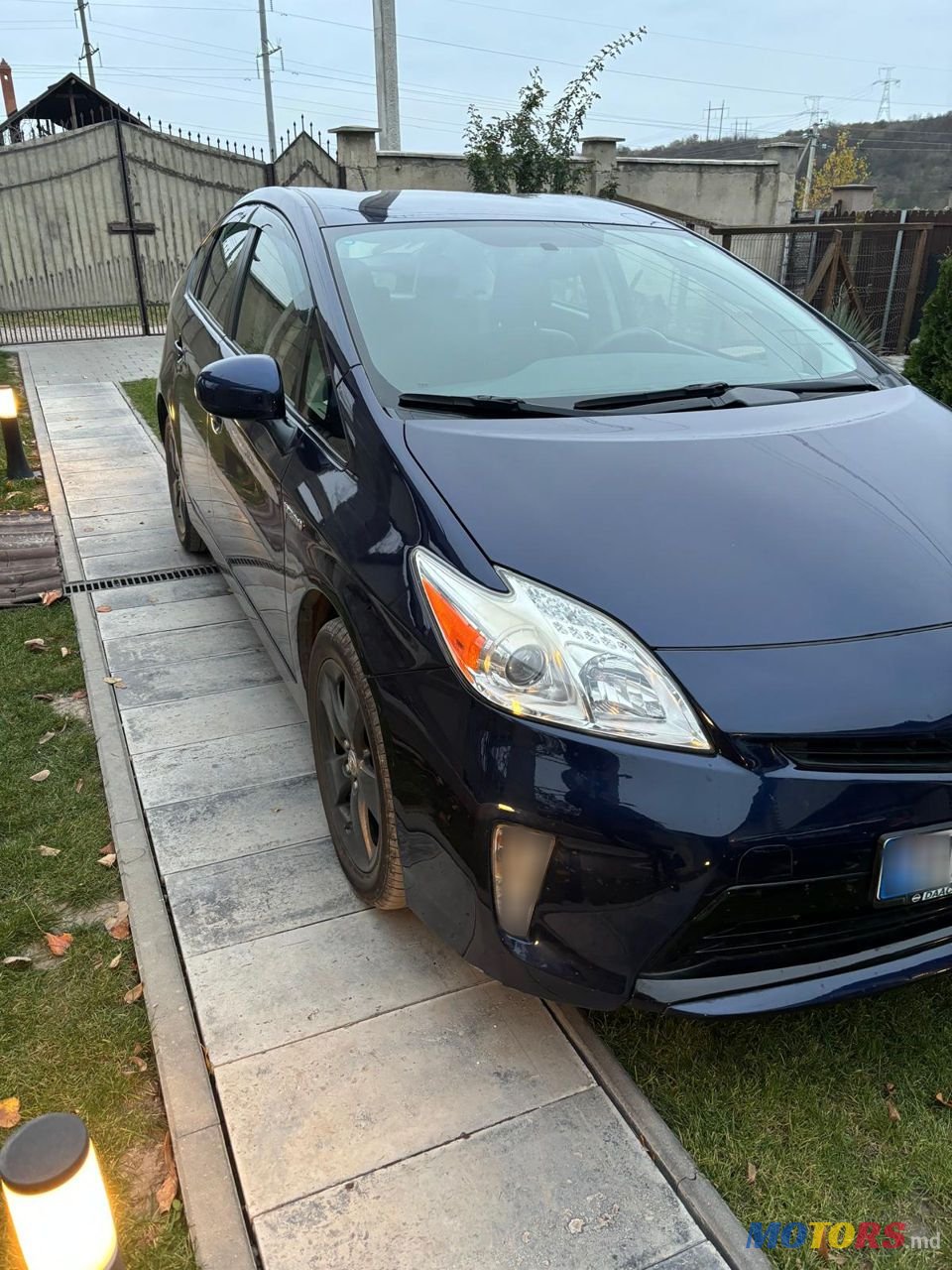 2015' Toyota Prius photo #3