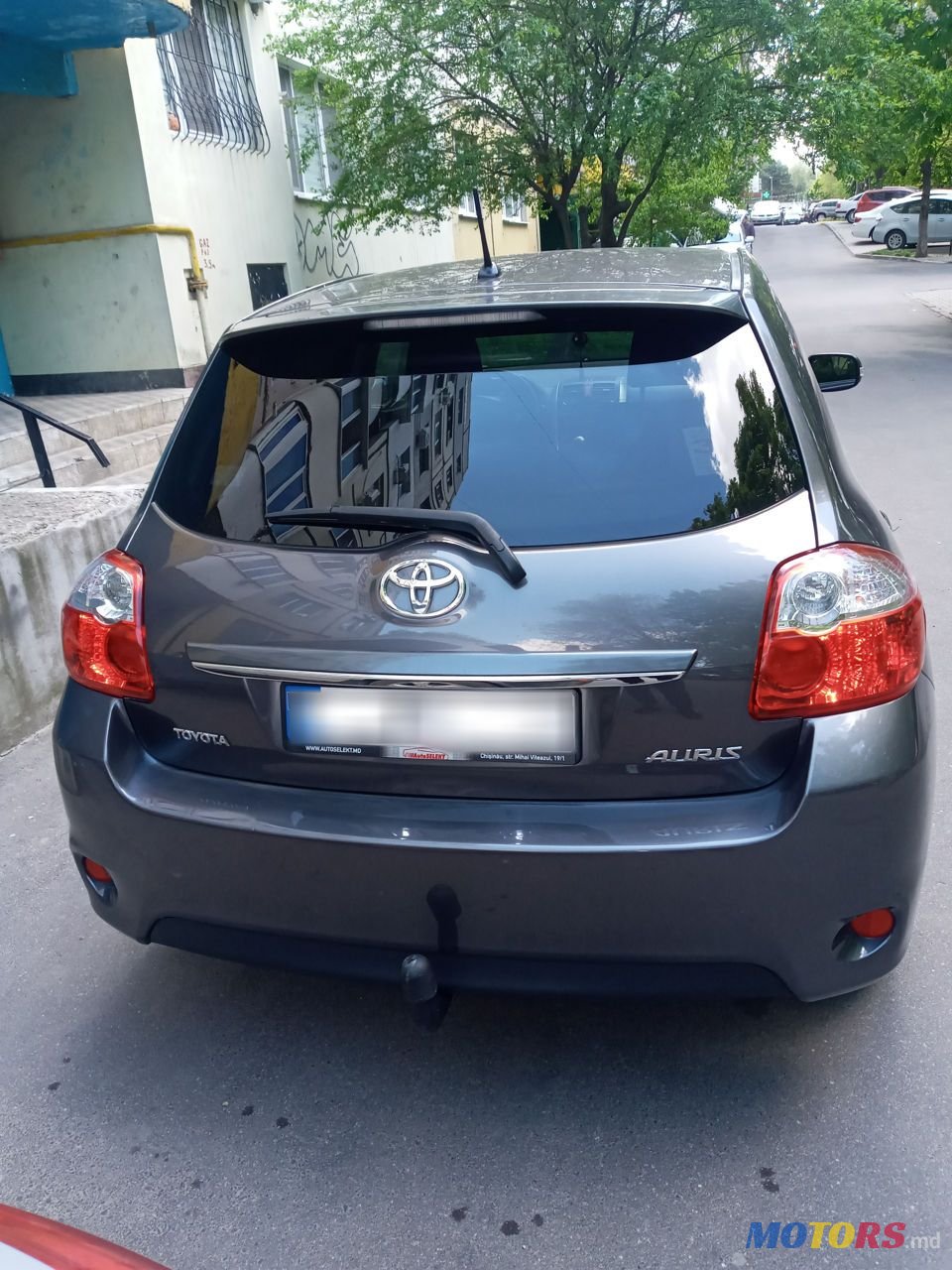 2010' Toyota Auris photo #2