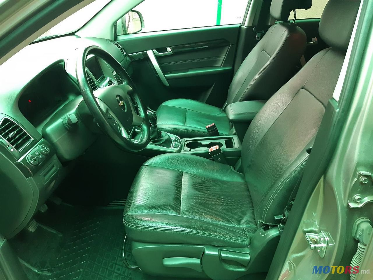 2013' Chevrolet Captiva photo #4