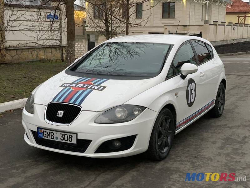 2010' SEAT Leon photo #2