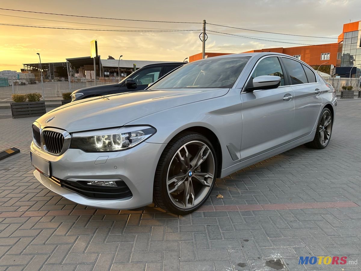 2017' BMW 5 Series photo #5