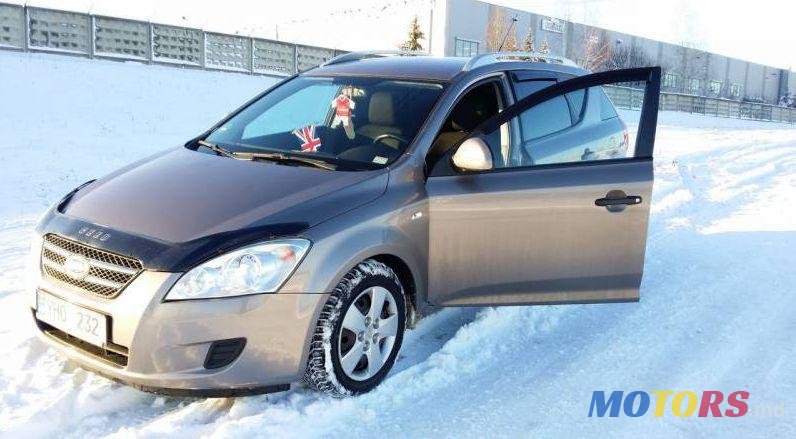 2009' Kia Cee'D photo #1