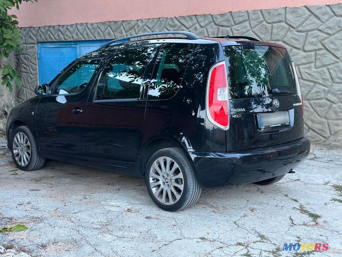 2015' Skoda Roomster photo #3