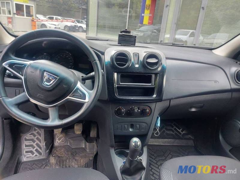 2017' Dacia Logan photo #6