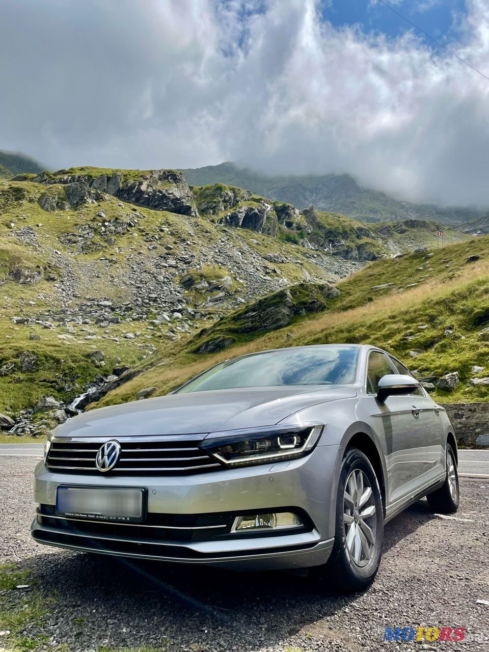 2018' Volkswagen Passat photo #1