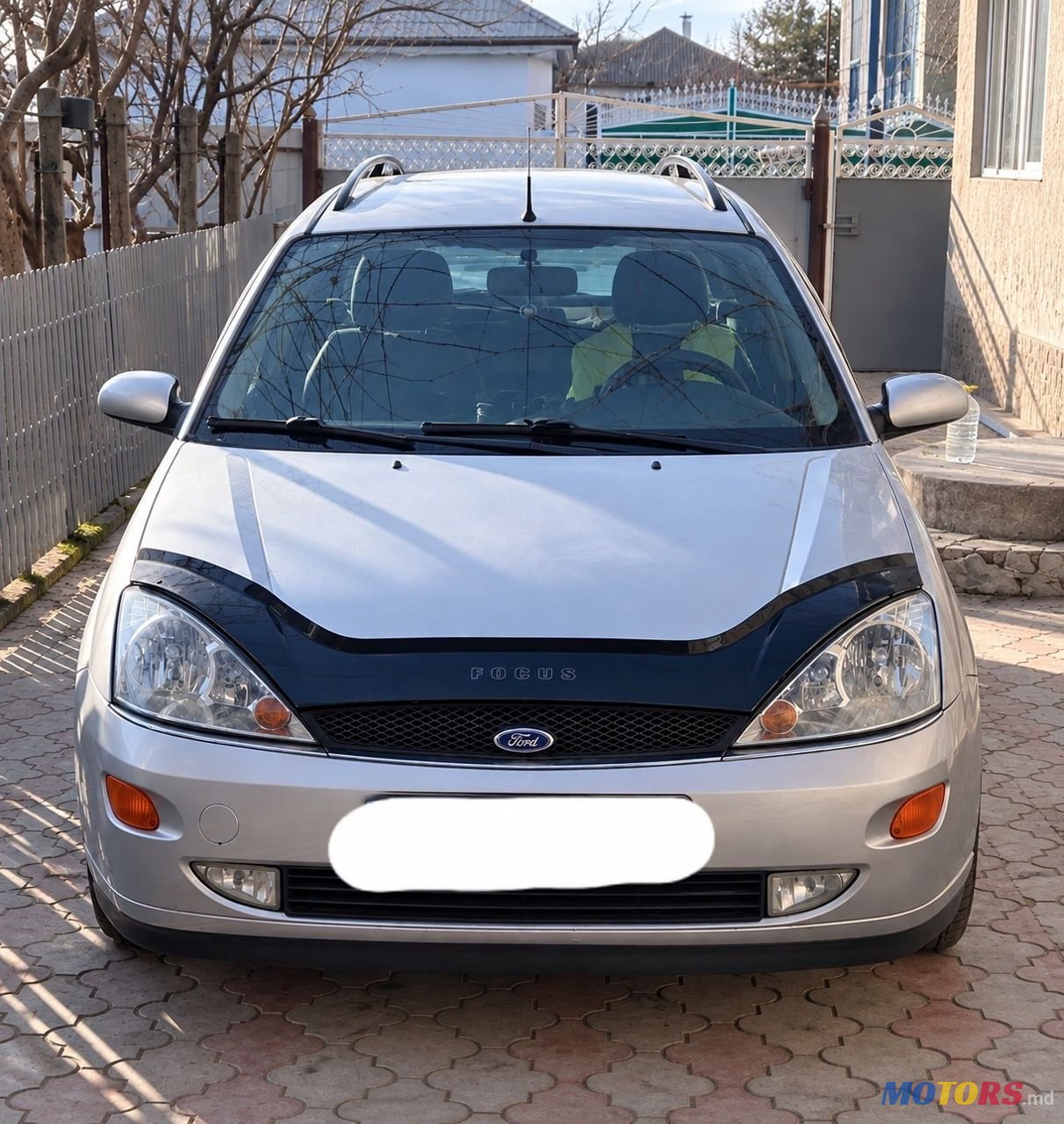 2001' Ford Focus photo #1