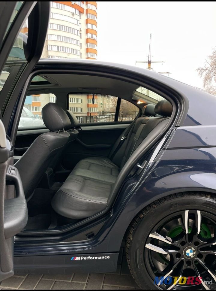 2004' BMW 3 Series photo #2