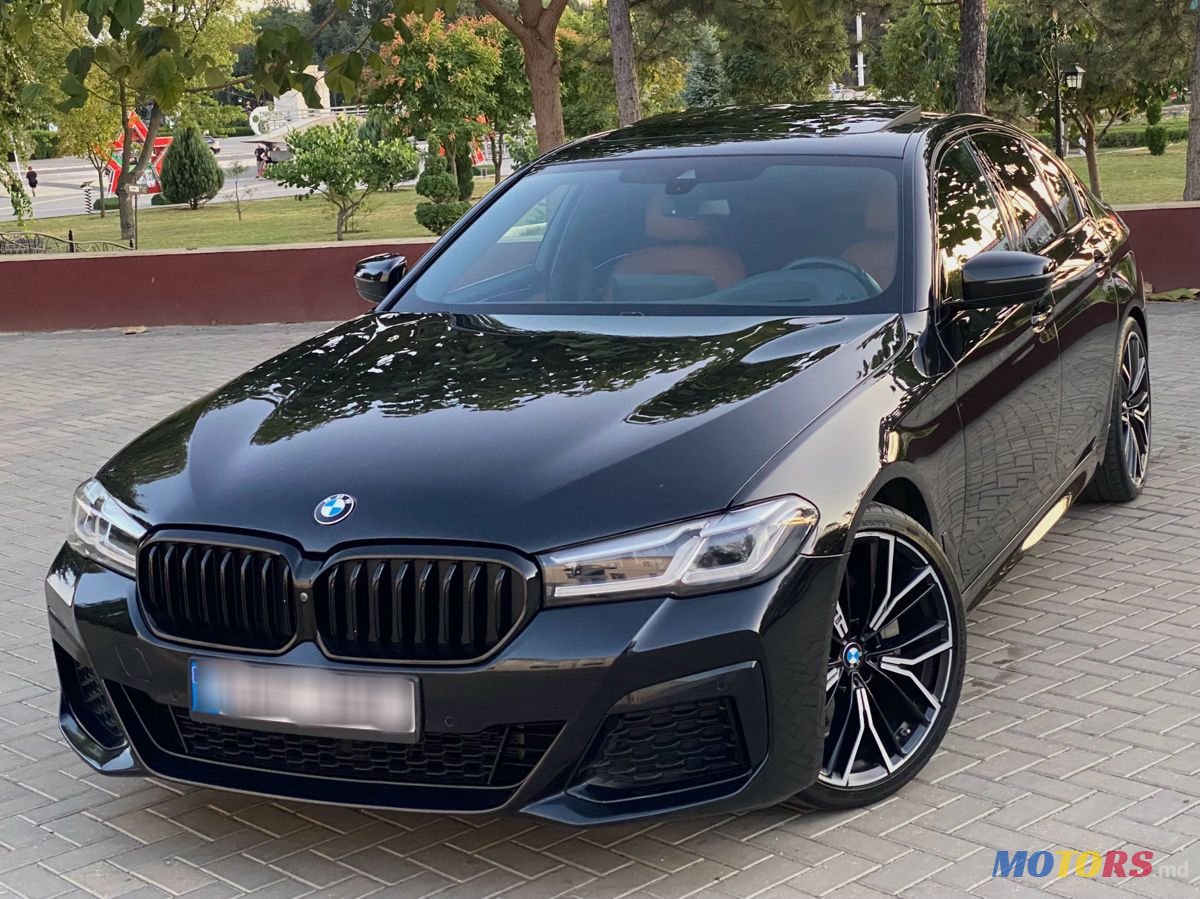 2020' BMW 5 Series photo #1