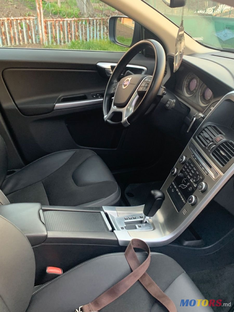 2011' Volvo XC60 photo #3