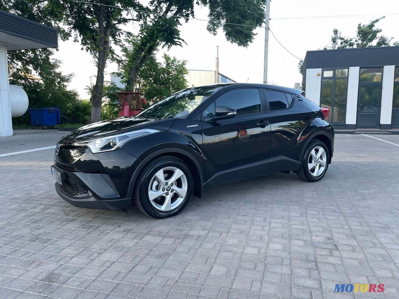 2019' Toyota C-HR photo #3