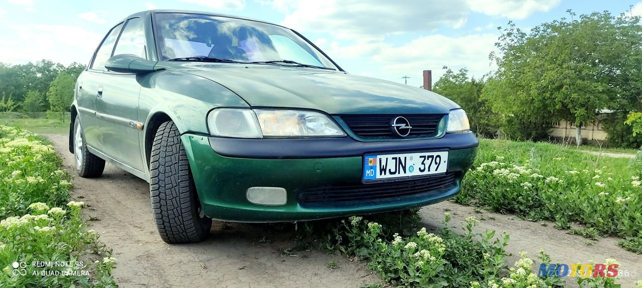 1999' Opel Vectra photo #1