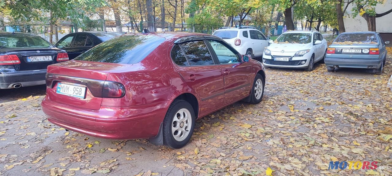 2001' SEAT Toledo photo #3