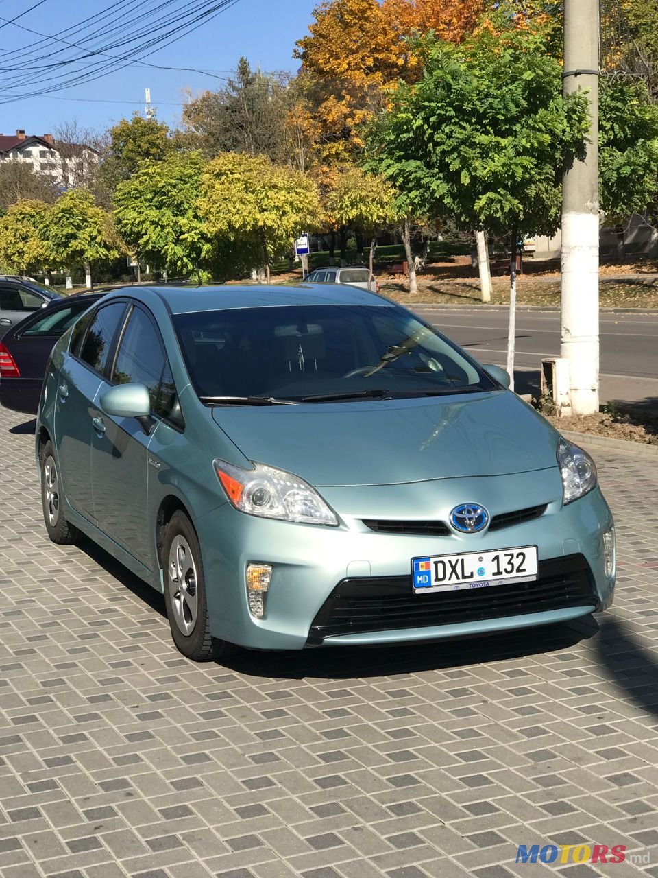 2015' Toyota Prius photo #2