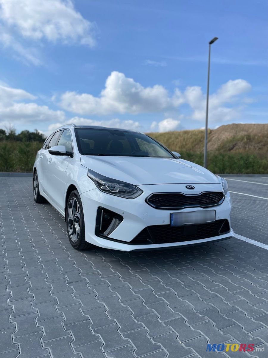 2021' Kia Ceed photo #2