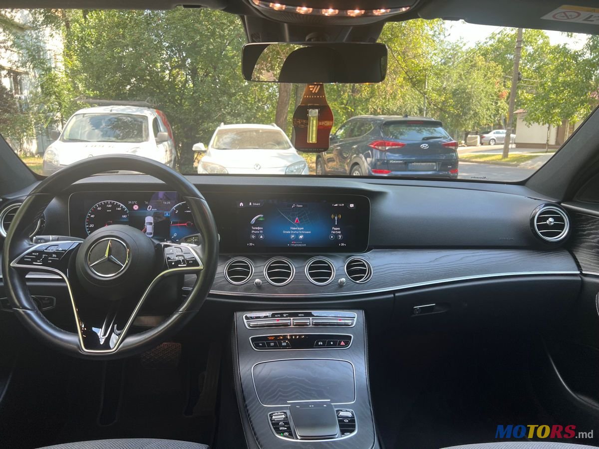 2021' Mercedes-Benz E-Class photo #5