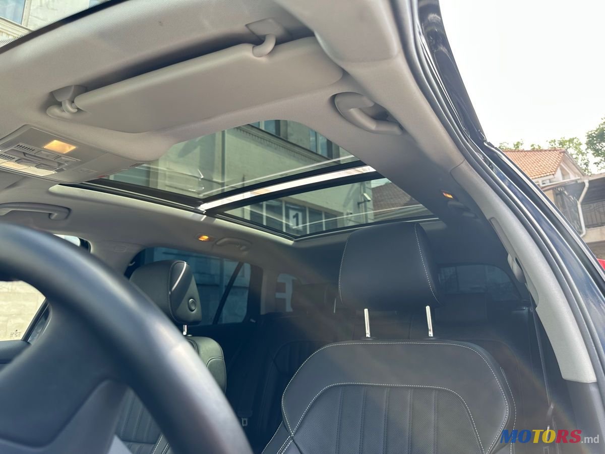 2021' Skoda Superb photo #5