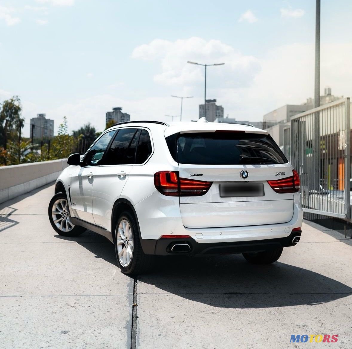 2016' BMW X5 photo #3