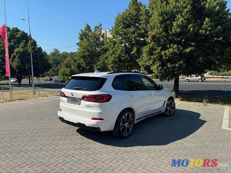 2019' BMW X5 photo #4