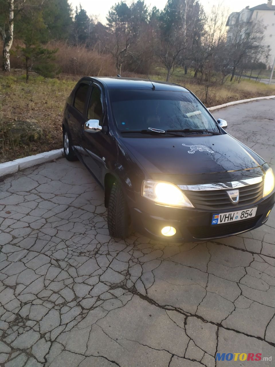 2011' Dacia Logan photo #2