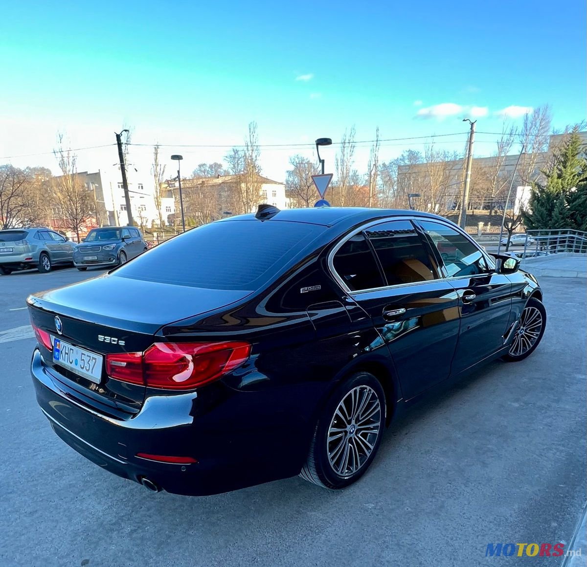 2018' BMW 5 Series photo #3