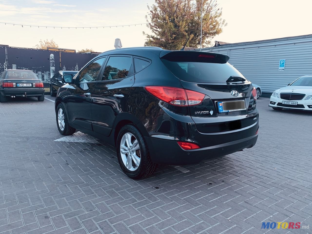 2011' Hyundai ix35 photo #6