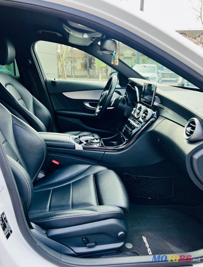 2014' Mercedes-Benz C-Class photo #5