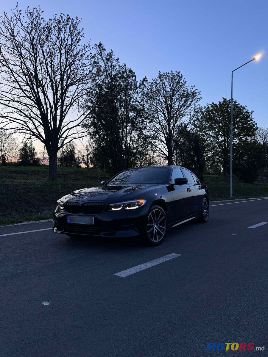 2020' BMW 3 Series photo #1