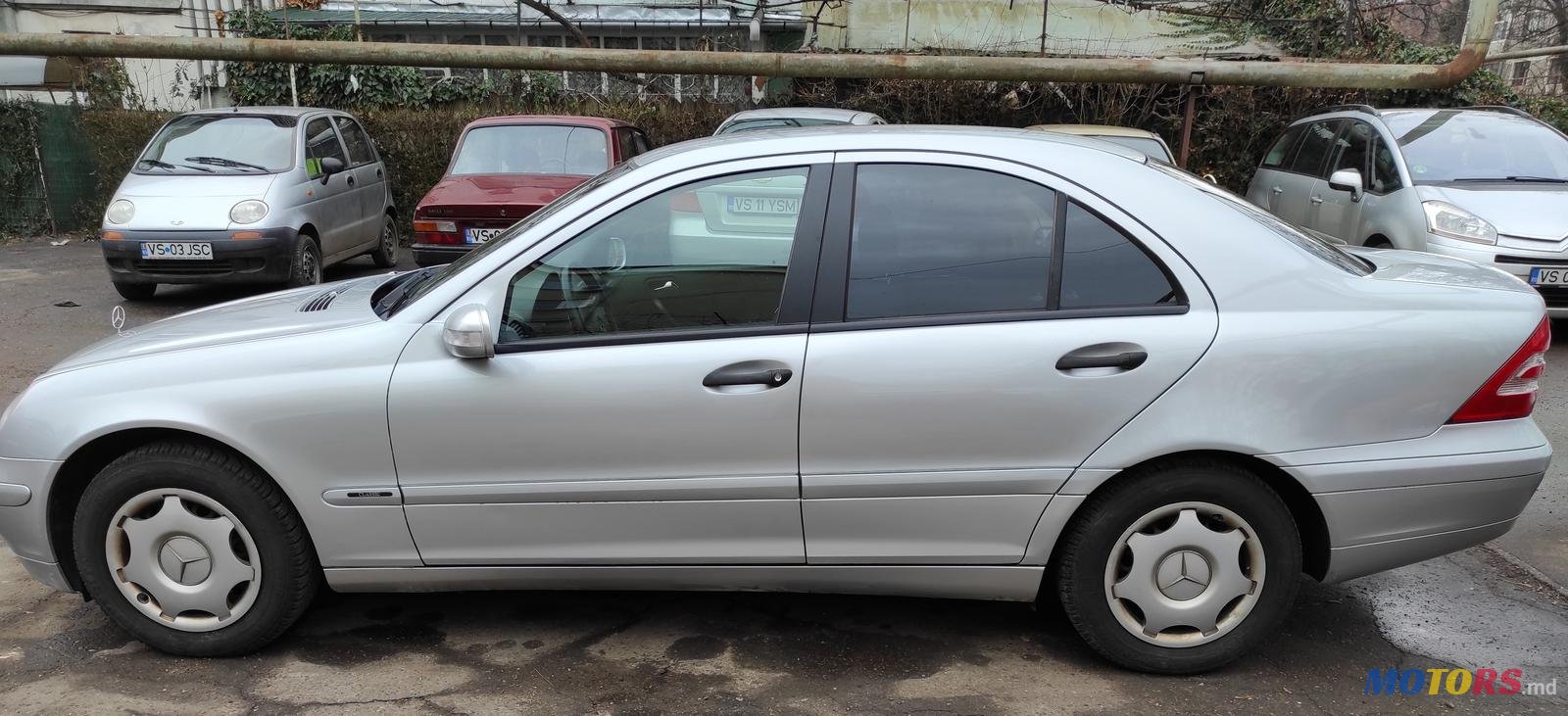 2003' Mercedes-Benz C-Class photo #1