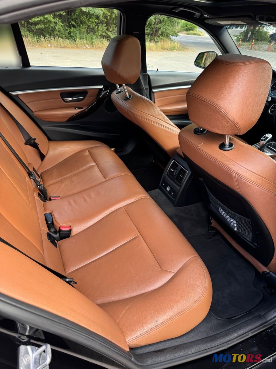 2017' BMW 3 Series photo #6