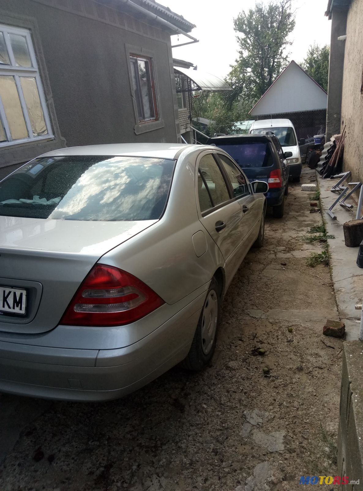 2001' Mercedes-Benz C-Class 220 photo #3