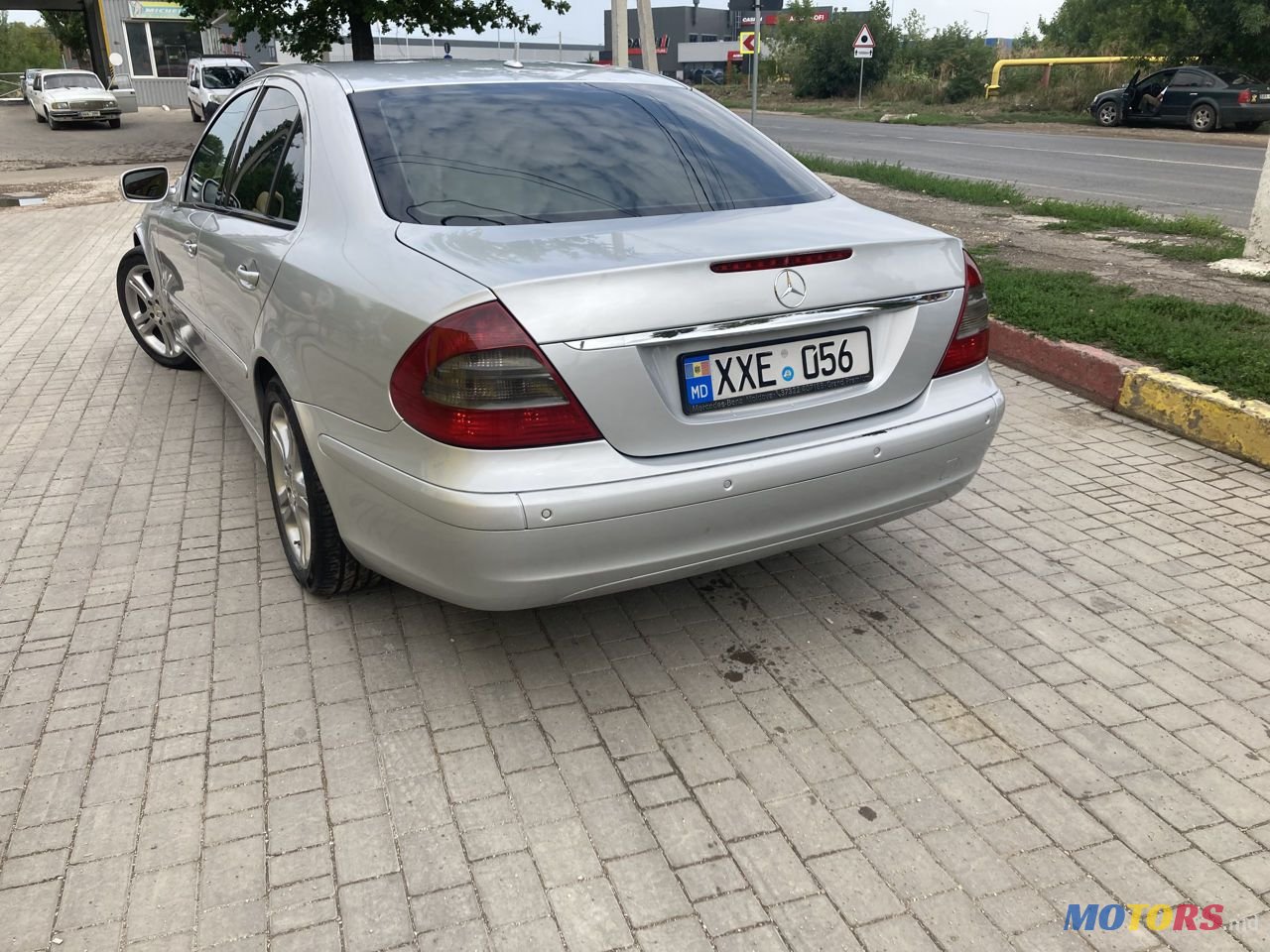 2007' Mercedes-Benz E Класс photo #4