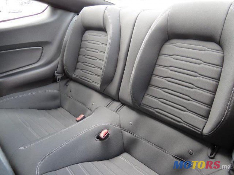 2015' Ford Mustang photo #2